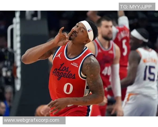 比尔白拿5900万!场均7分快船崩溃,全联盟瞩目