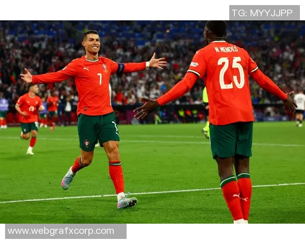 葡萄牙足球超级联赛新赛季展望 强队争锋与新星崛起的激烈竞争